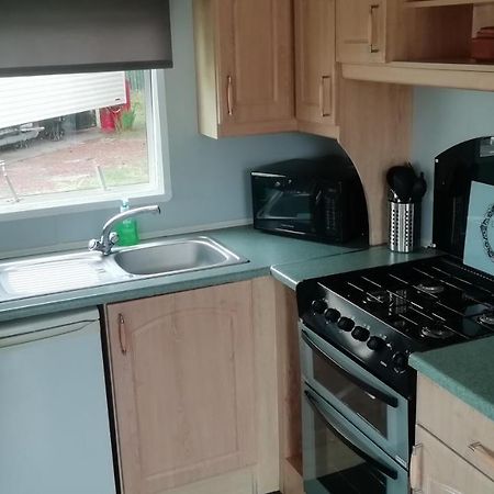 Static Caravan For Hire, Budget Friendly 에든버러 외부 사진